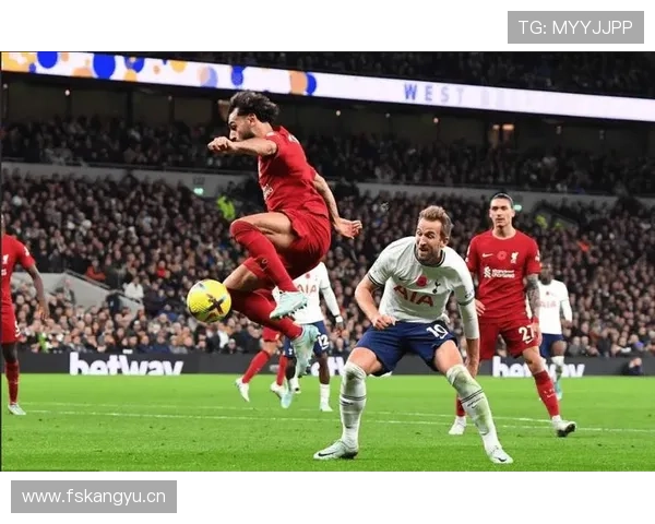 利物浦战术崩盘?高位逼抢失灵暴露阵容深度危机