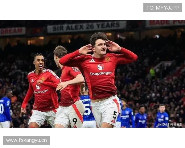 曼联深陷战术困局：豪门光环褪色，重建之路何去何从？