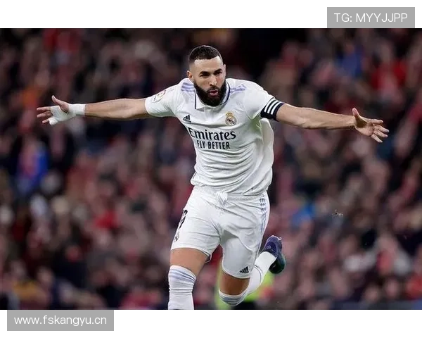 本泽马赛季爆发：昙花一现还是能力进阶？