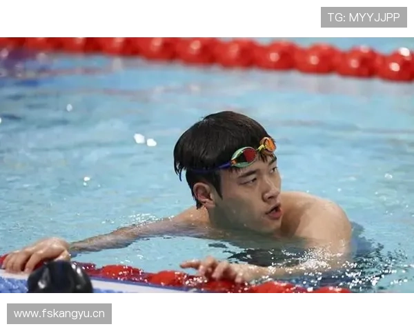 潘展乐训练完直接去提了辆超跑，这谁顶得住啊